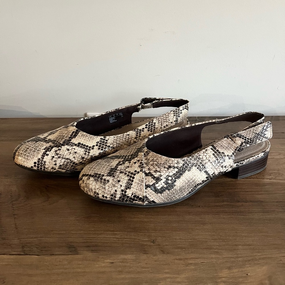 Clarks Faux Leather Snakeskin Pattern Slingback Flats